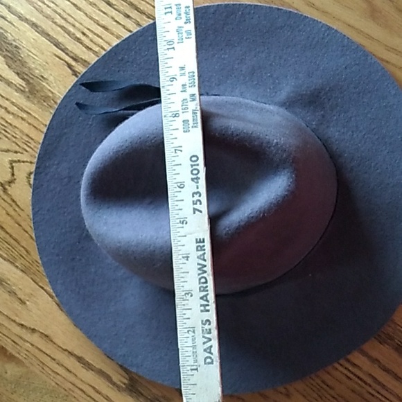 🔱 Women's Wool Wide Brim Fedora Hat PUTTY  EUC - Picture 10 of 16